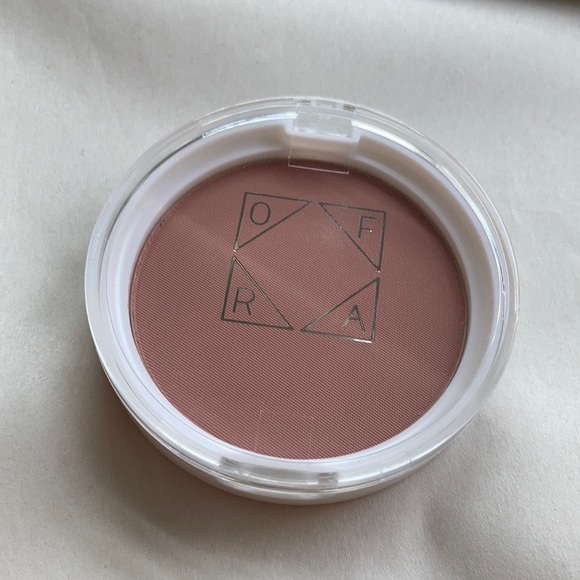 ofra blush rose